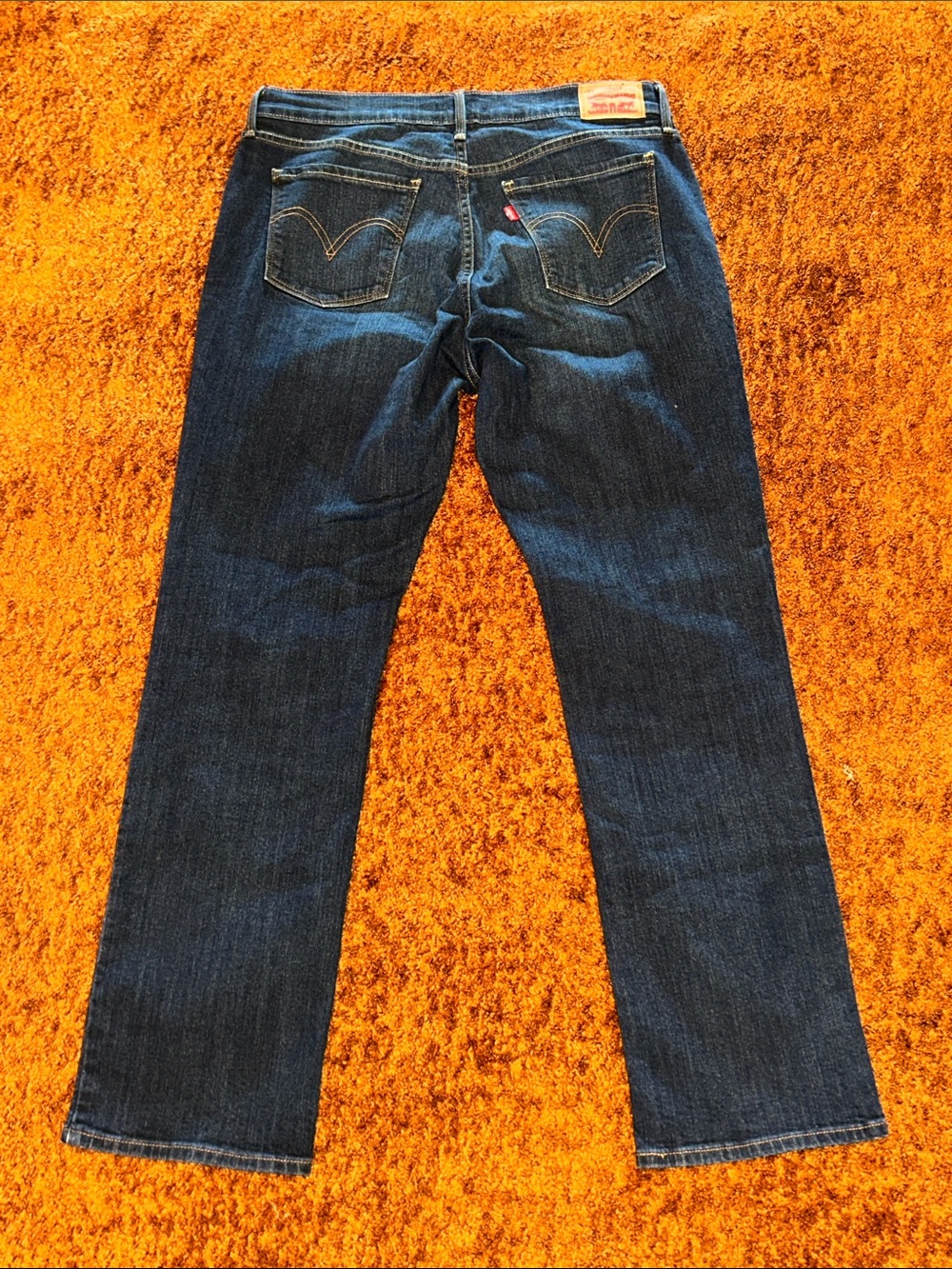 Levi's Women's Indigo Straight-Leg Jeans - Picture 6 of 9